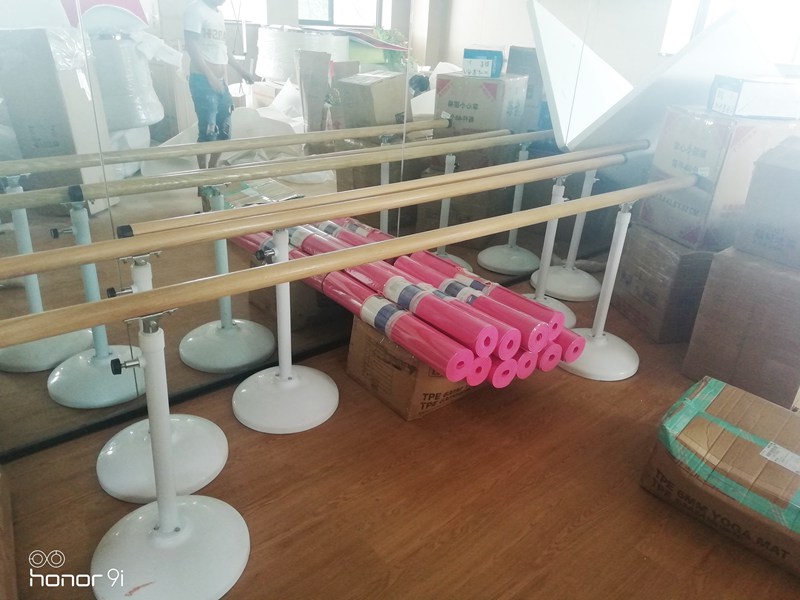 企事业单位健身房|房地产社区健身房-广西星空xk体育健身器材有限公司